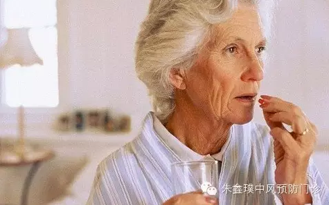 老年人的日常膳食建議