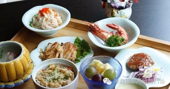 老年人的日常膳食建議