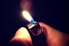 告別40年的頑固性失眠，抗戰(zhàn)老兵吸氫后有了久違的笑